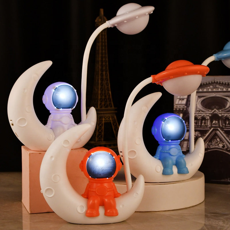 Moon Astronaut Nightlight